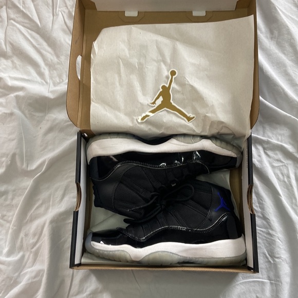 GS/women’s Jordan Space Jam 3.5 GS - Picture 2 of 6